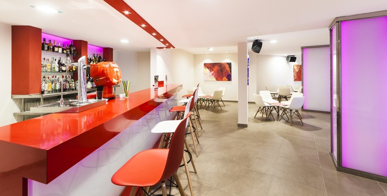 Hotel Globales Simar