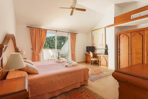 Hotel La Moraleja