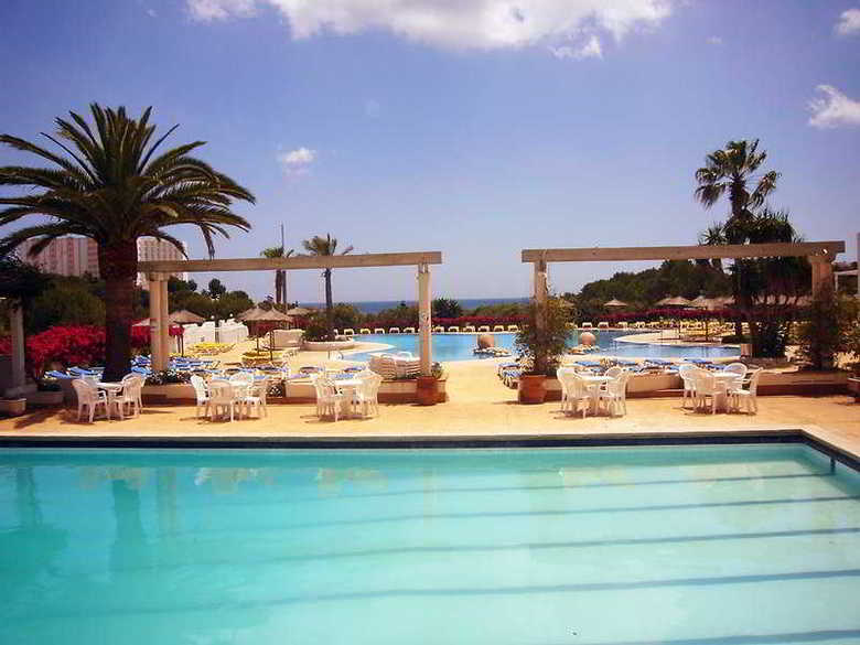 Cala Domingos Aparthotel