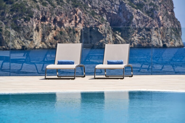 Hotel Bah�a Suites Camp De Mar