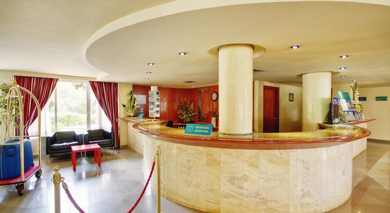 Hotel Bahamas