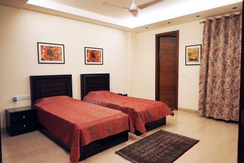 Woodpecker Service Apartments - Green Park