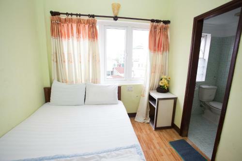 Hostal Sunny Fine Guesthouse