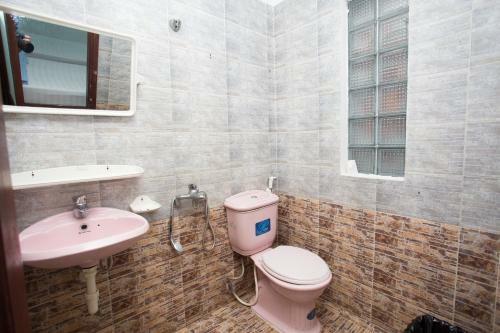 Hostal Sunny Fine Guesthouse