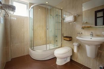 Hotel Riverside Impression Homestay