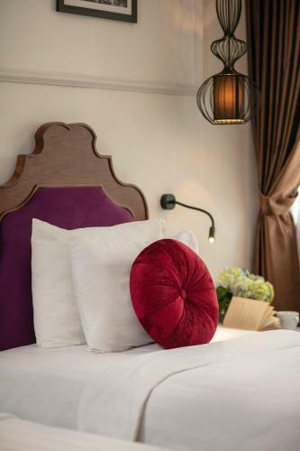 Vision Premier Hotel & Spa
