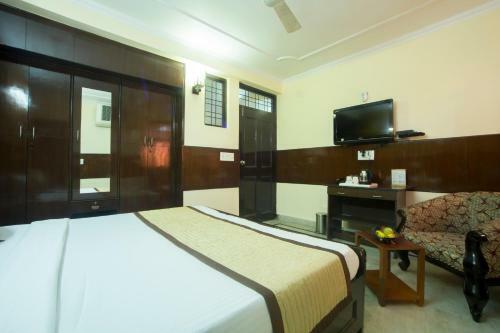 Hotel Olive & Blue