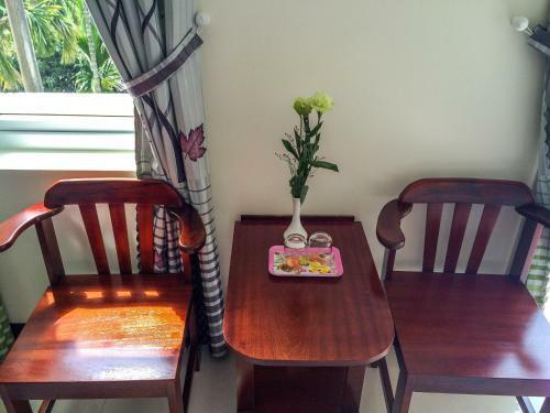 B & B Accommodation Service