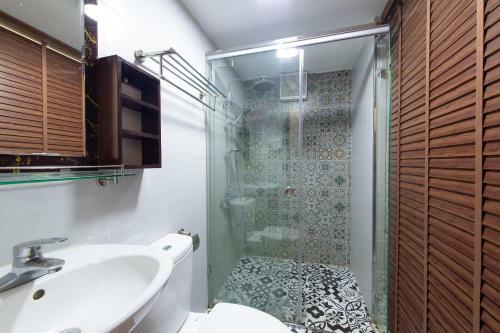 Hostal Happy Moon Guest House