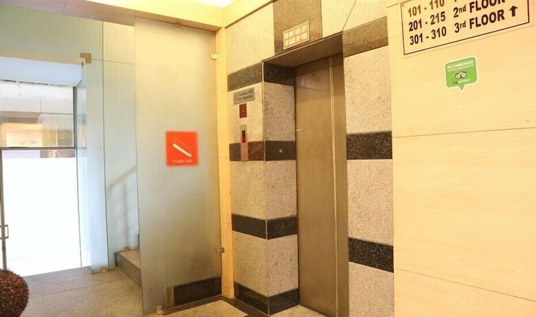 Hotel Chirag Residency