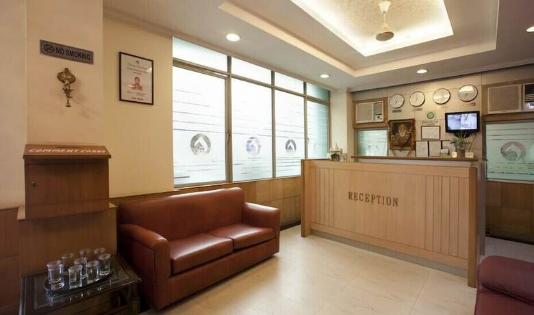 Hotel Chirag Residency