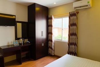 Cosmos Hotel