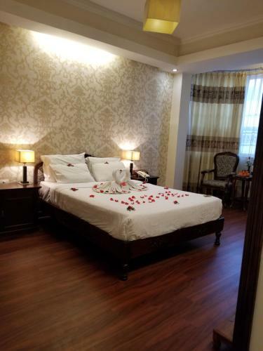 Camellia Hotel