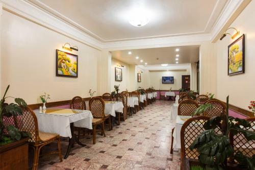 Camellia Hotel
