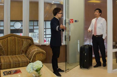 Camellia Hotel