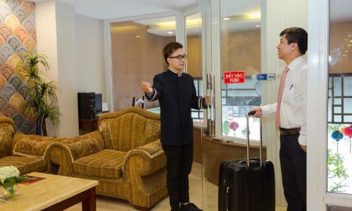 Camellia Hotel