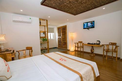 Rex Hotel & Apartment