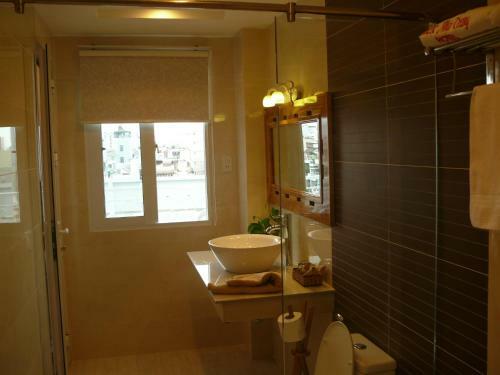 Rex Hotel & Apartment