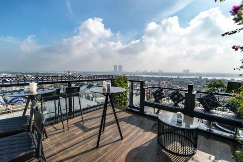 Hanoi Elegance Diamond Hotel