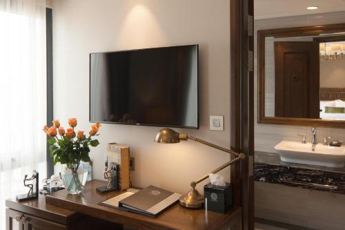 Hanoi Delano Hotel