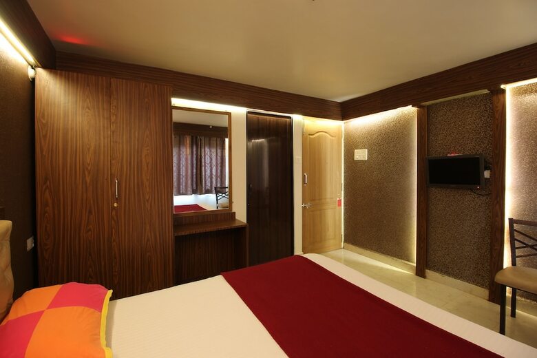Hostal Roundcube Guest House