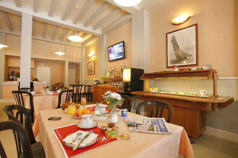 Inter-hotel Terminus