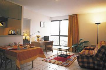 Hotel Sejours Et Affaires Lyon Park Avenue