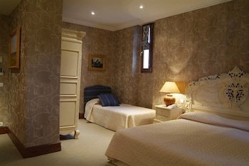 Hotel Ch�teau De La Tour
