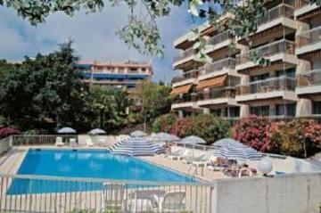 Hotel Les Genevriers - Vacances Bleues