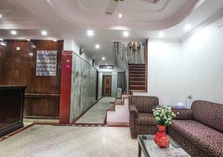 Oyo 14710 Hotel Pallvi Palace