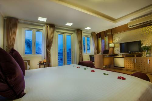 Hanoi Elegance Ruby Hotel