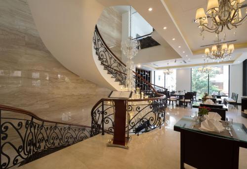 Legend Sea Hotel