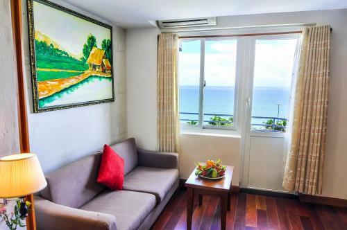 Dong Phuong 2 Hotel