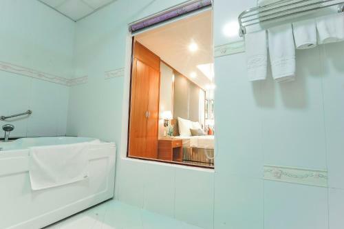 Dong Phuong 2 Hotel