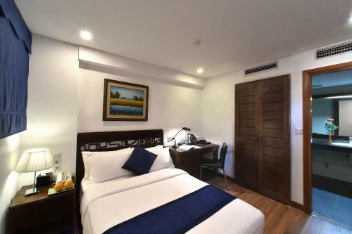 Hanoi Eternity Hotel