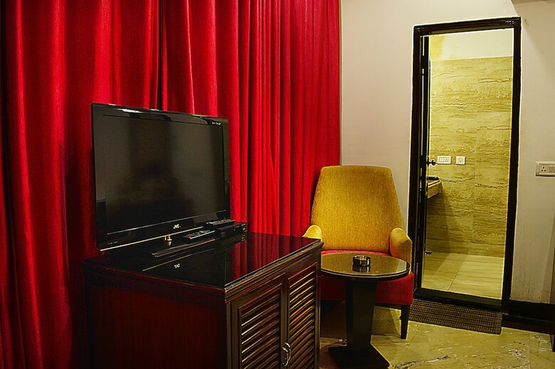 Hotel Emperor Palms