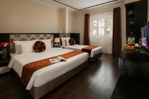 Serenity Diamond Hotel