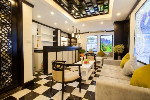Serenity Diamond Hotel