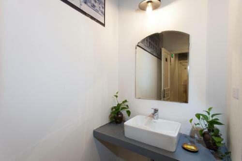 Hostal Hanoi Tony's Hotel