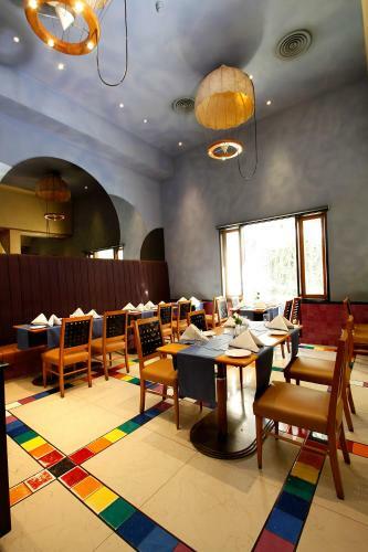 Hotel Sagar Plaza