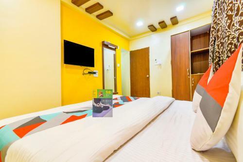 Hotel Fabexpress Gandharva Residency