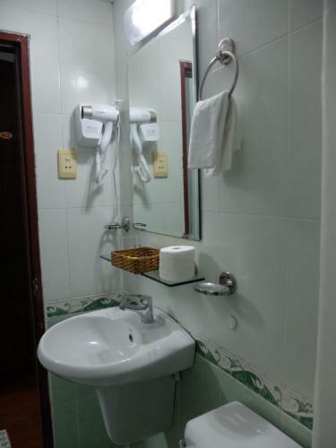 Ngoc Linh Hotel