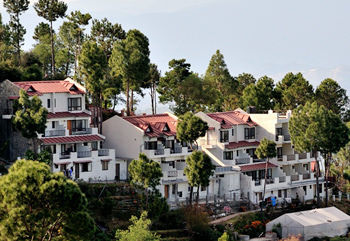 Apartamentos Woodsvilla Residency