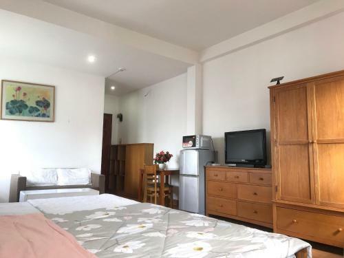 Smiley Apartment 3