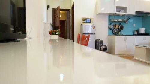 Smiley Apartment 3