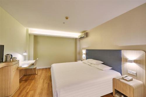 Hotel Hanting Express Jiaxing New Cultural Square