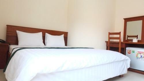 Green Ruby Hotel