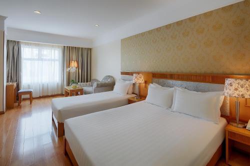 Silverland Central Hotel & Spa