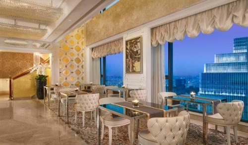 Hotel The Reverie Saigon