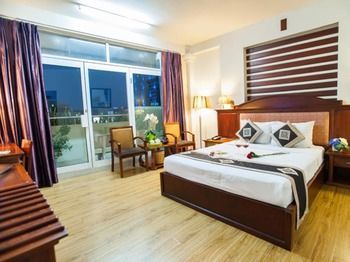 Le Le Hotel